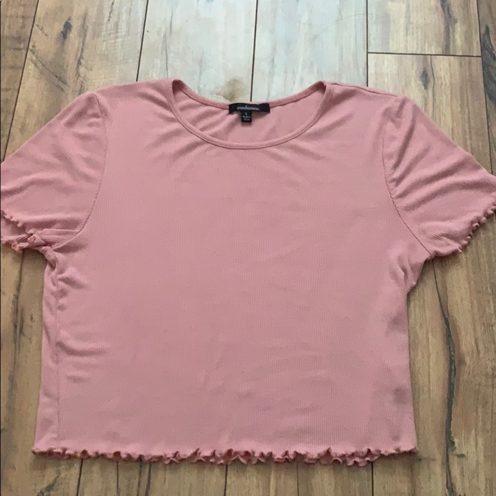 Lettuce edge semi-cropped t-shirt